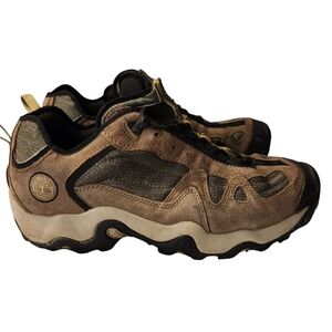 Timberland brown rugged lace up hiking walking boots women size 9.5 medium width